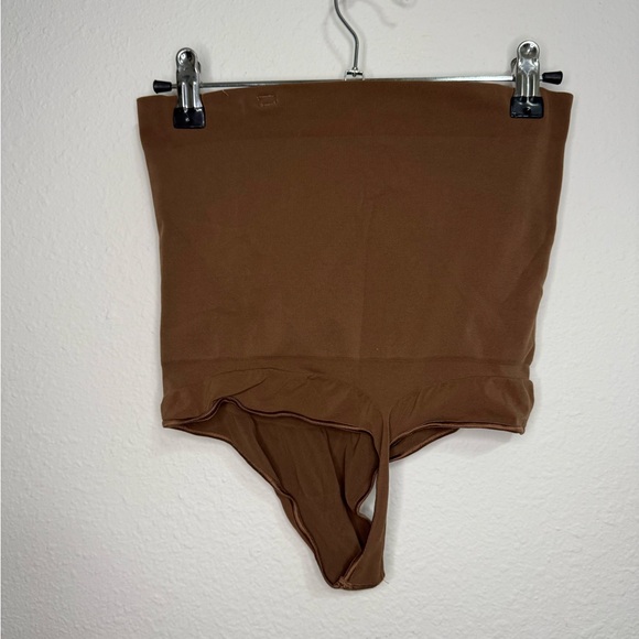 SKIMS Tan High-Waisted Shapewear - Picture 2 of 2